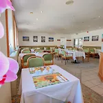 Hotel Astor 3*