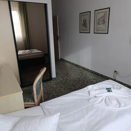 Astor Hotel