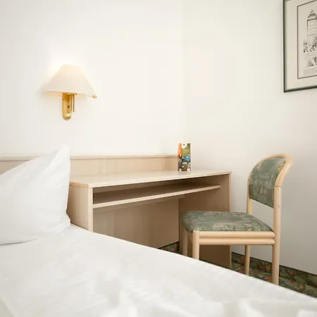 Hotel Astor 3*
