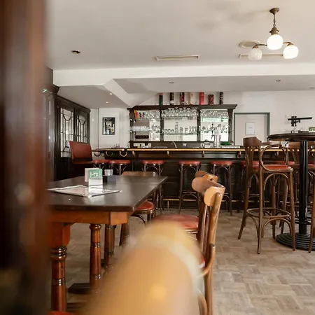 Astor Hotel 3*